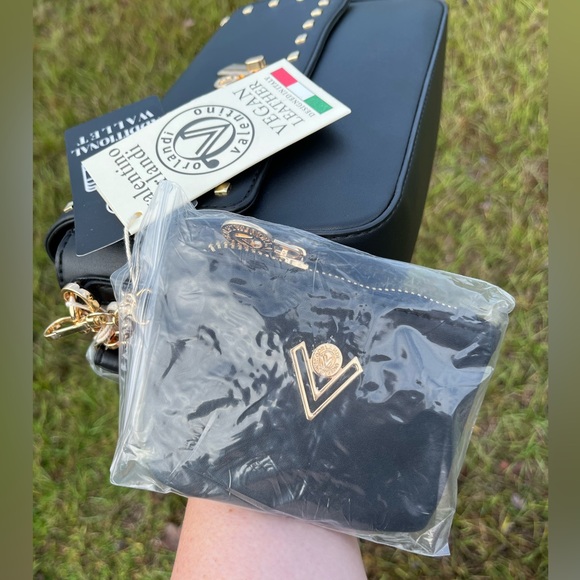 NWT Valentino Orlandi Black Gold Studded Bag With Additional Pouch And 2 Straps - Picture 7 of 15